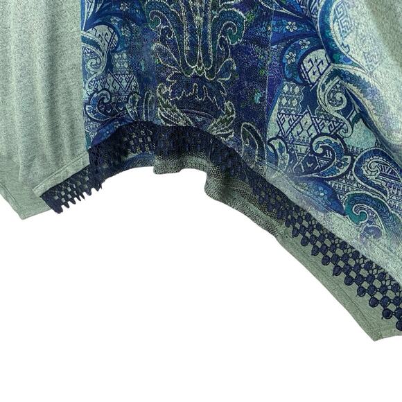 One World Womens Top 2X Green Shark Bite Tunic 3/4 Sleeve Round Neck Rhinestone - Picture 3 of 9